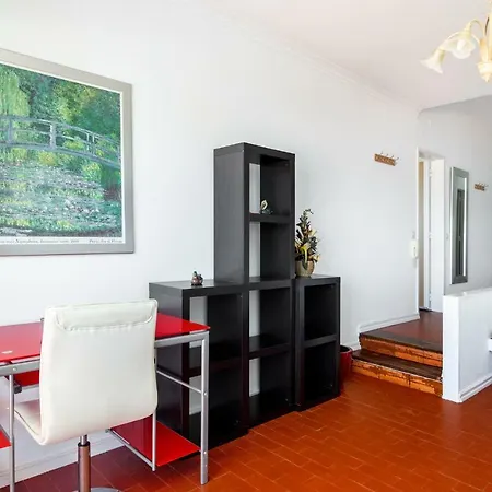 Whome | & * Albufeira